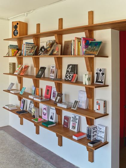 Shelving detail